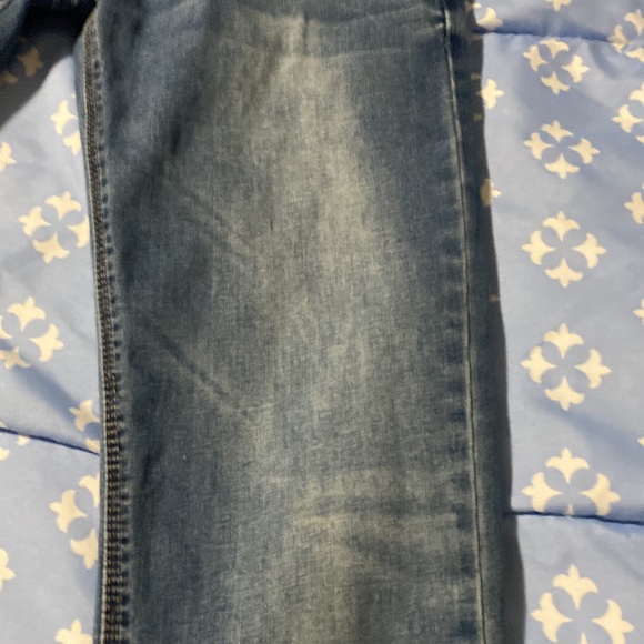 Steve’s Jeans - Picture 3 of 7